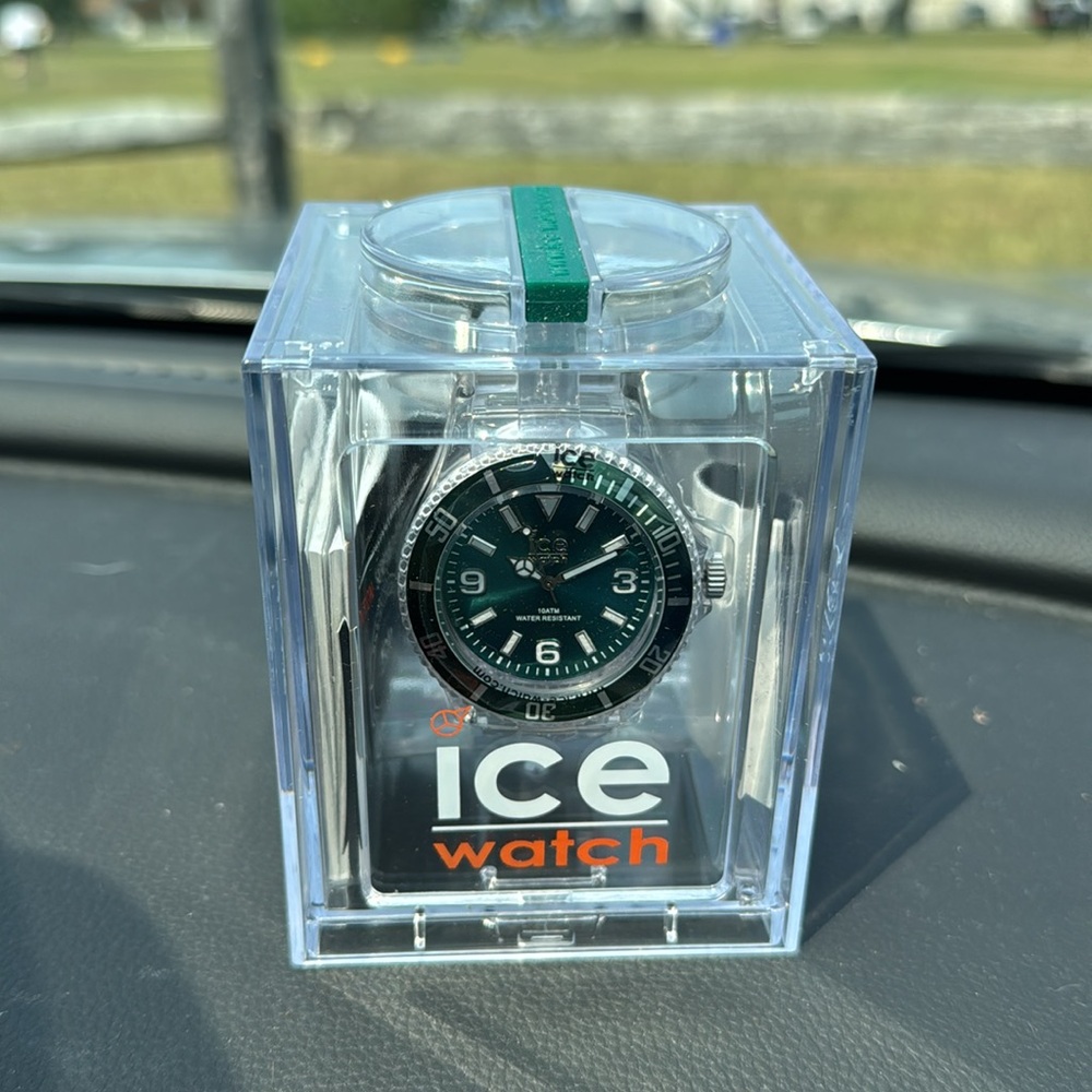 NWT Ice Watch Pure Forest Green Dial Watch - Picture 4 of 9